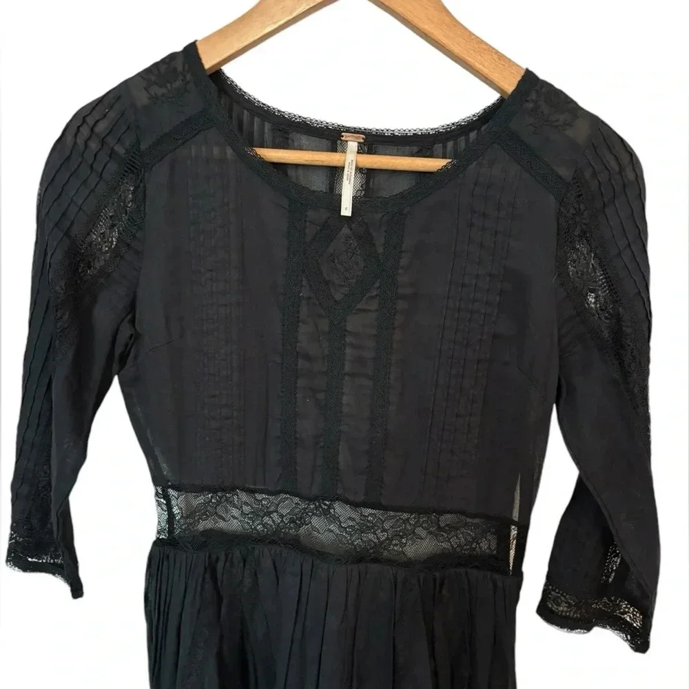 Free People Black Sheer Lace Long Sleeve Mini Dress - Beautiful! Size 0